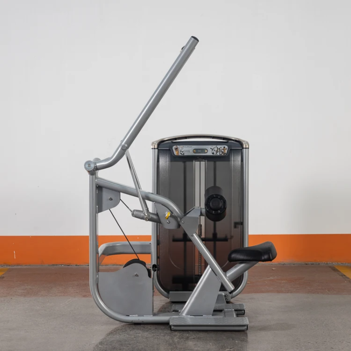 GM42 Diverging Lat Pulldown - Image 4