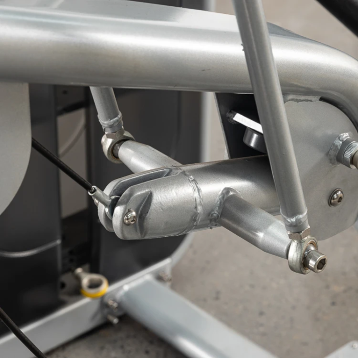 GM42 Diverging Lat Pulldown - Image 5