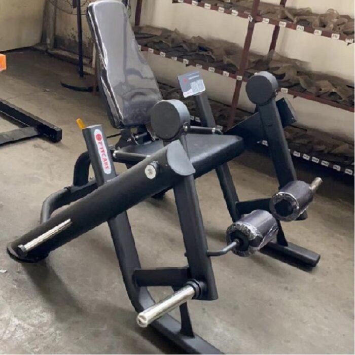 M604 Plate Loaded Leg Extension Adjustable Leg Exercise Machine - Image 3
