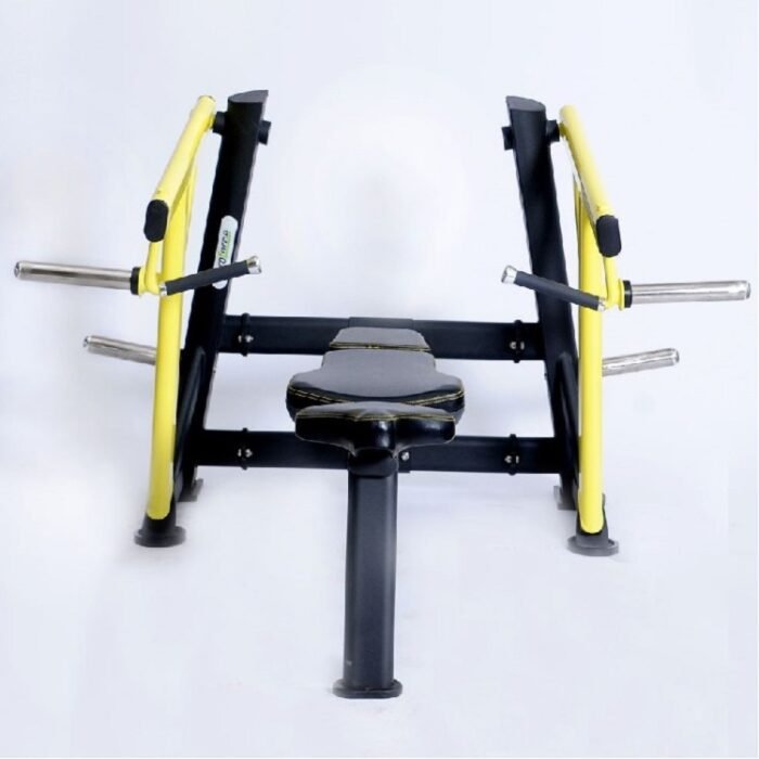 M615 Horizontal Bench Press Machine with Independent Converging Arms - Image 3