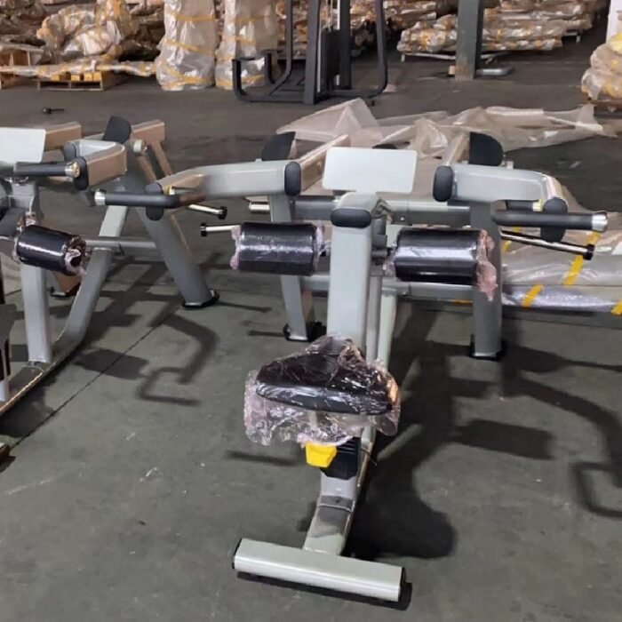 M606 Seated Dip Triceps Machine - Image 3