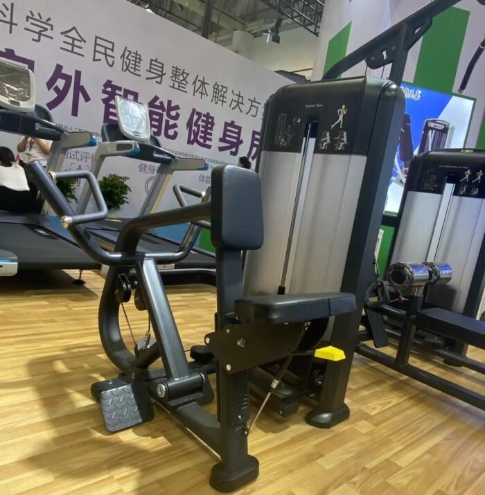DS005 Gym equipment Seated Rowing Machine - Image 5