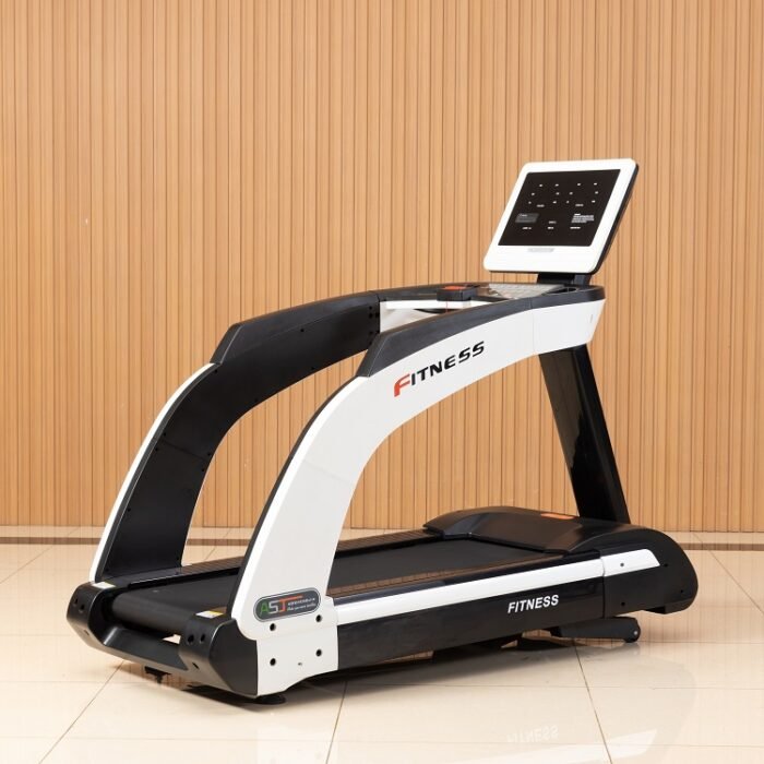 8600 Commercial Treadmill