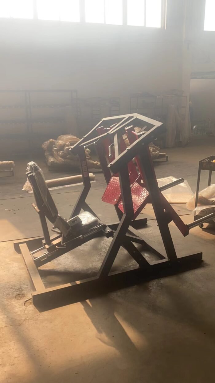 Lateral Leg press gym equipment XM24 - Image 5