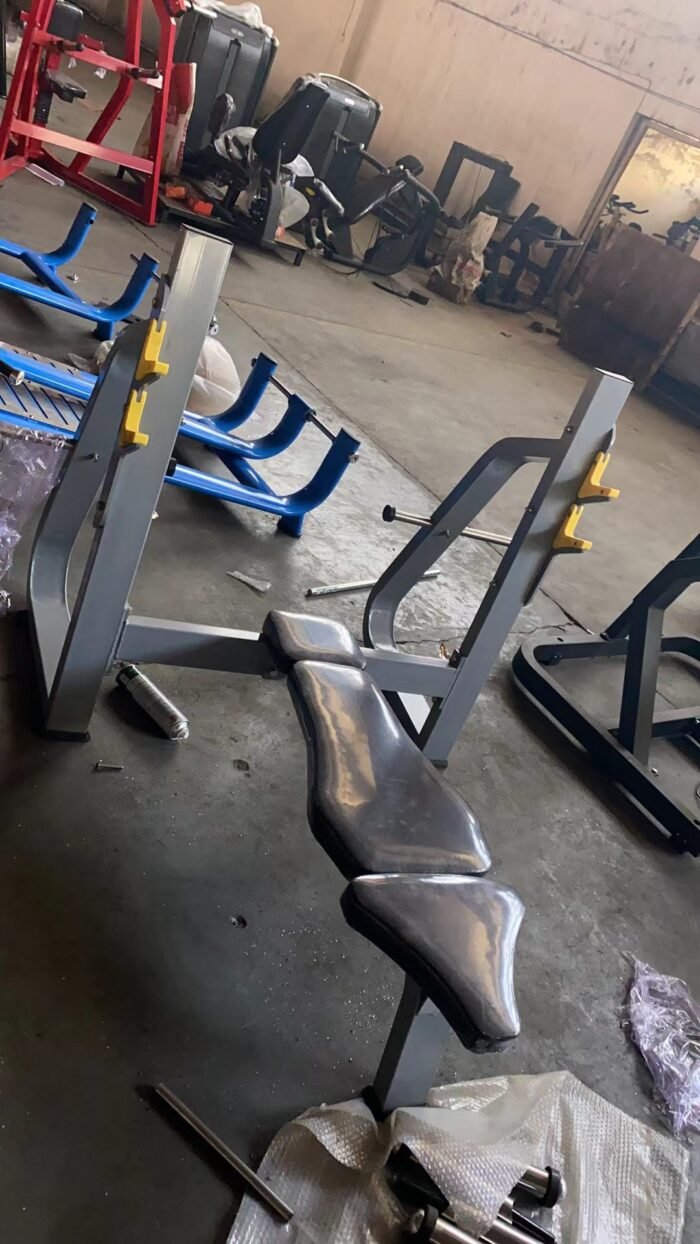 S026 Olympic Bench commercial fitness equipment - Image 4