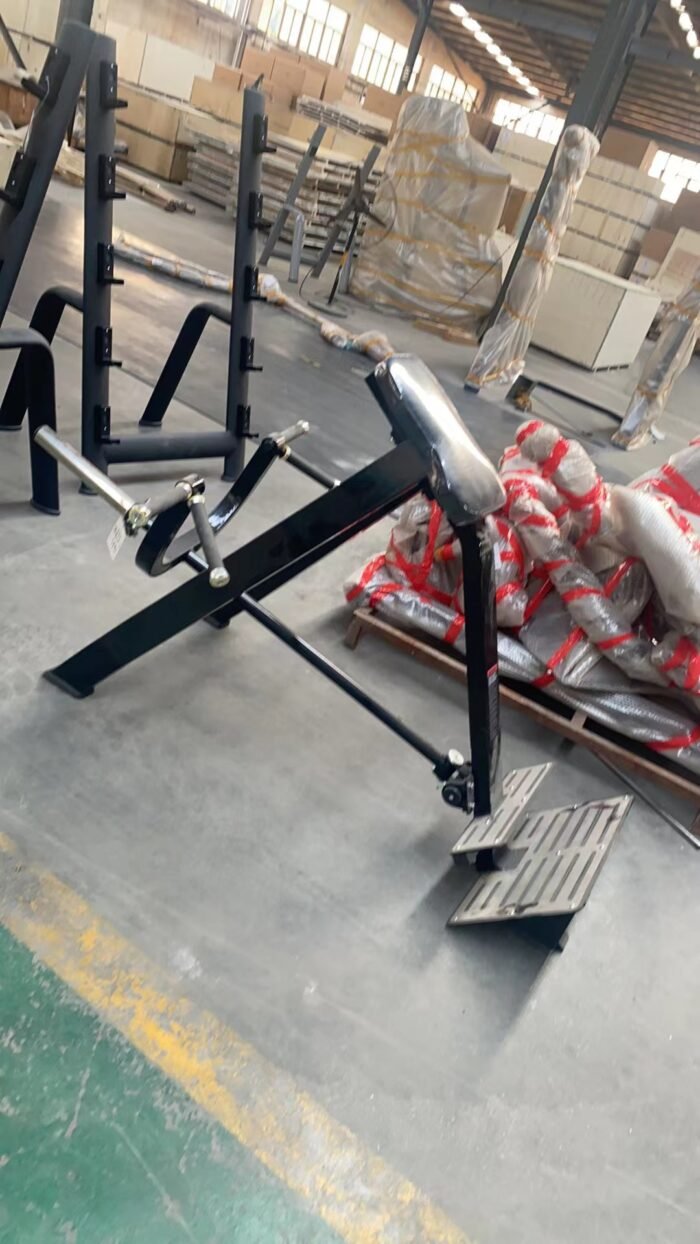 S040 Incline level row machine commercial gym equipment - Image 4