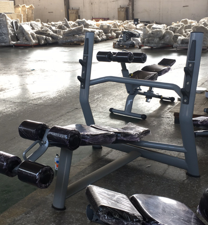 A030A Olympic Decline Bench - Image 5