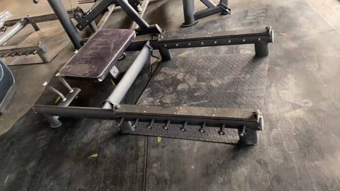 A069  Hip Tip Trainer - Image 4