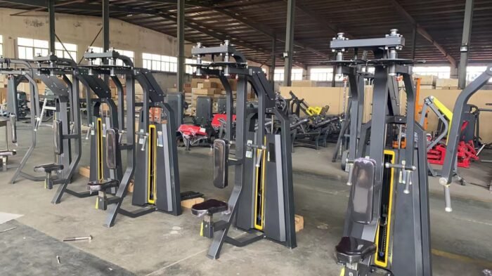S037 Rearl Delt &Pec Fly Machine commercial fitness gym equipment - Image 4