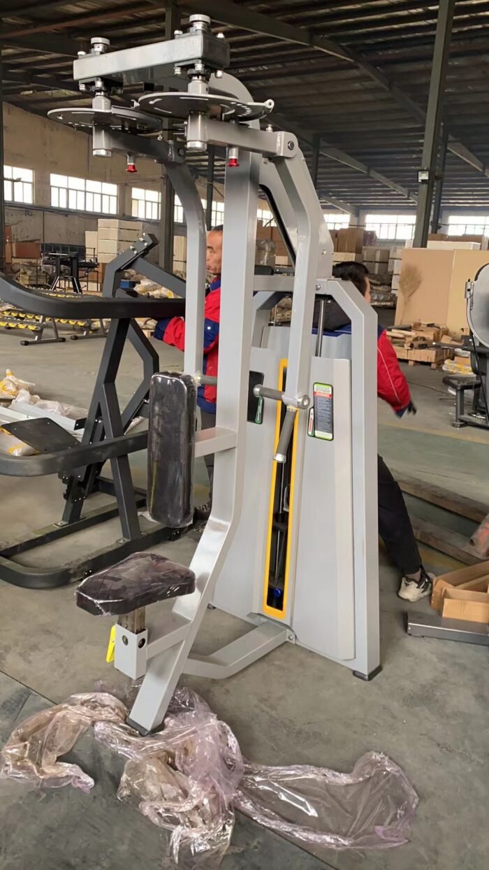 S037 Rearl Delt &Pec Fly Machine commercial fitness gym equipment - Image 6